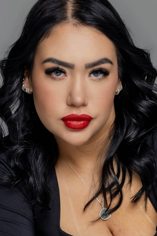 Julia M, foto 1