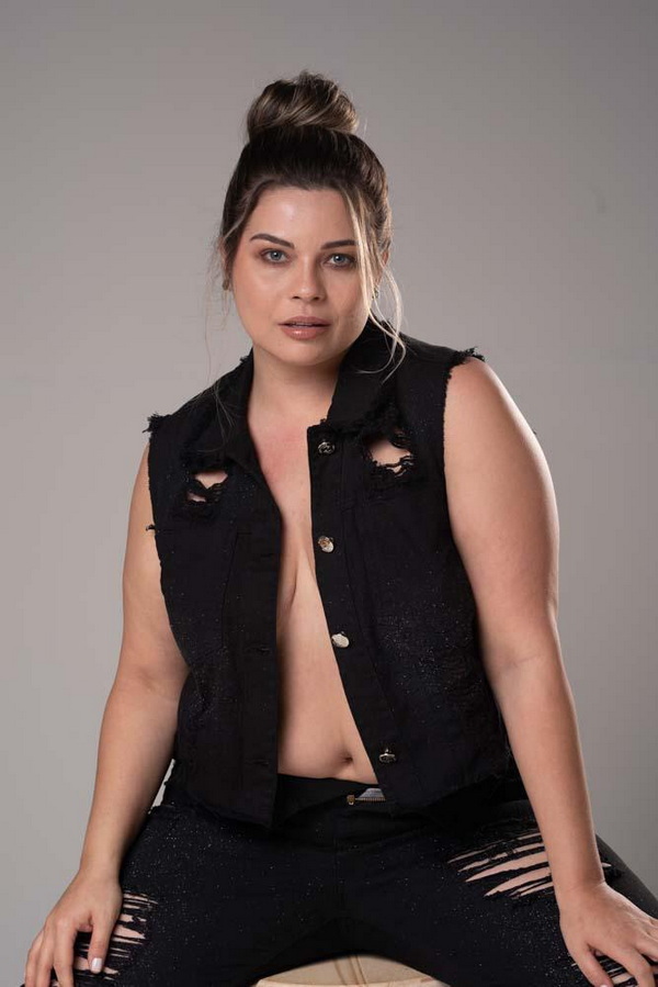 Mariana R, foto 3