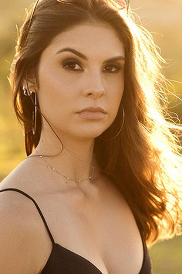 Dani B