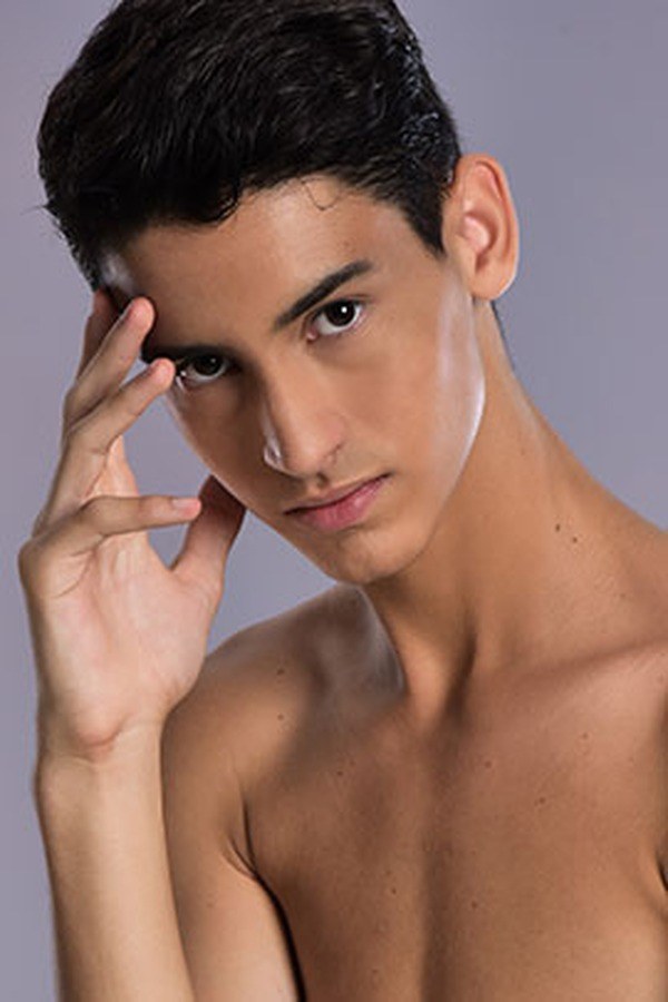 Octavio T